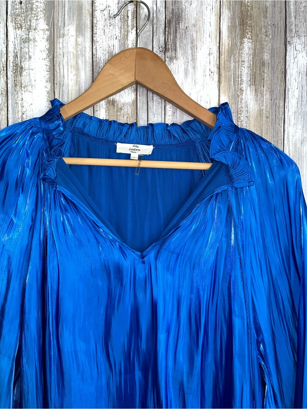 Entro Metallic Blue Blouse Size Large Shimmer Long Sleeve Boho Top - Picture 4 of 5